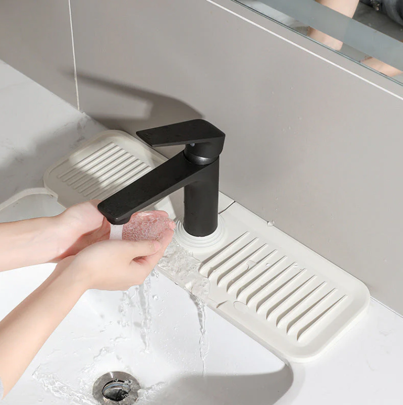 Tapis en silicone révolutionnaire : séchage rapide et sécurisé pour votre cuisine