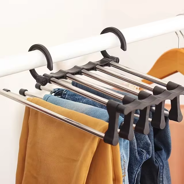 Support à pantalons polyvalent et pratique